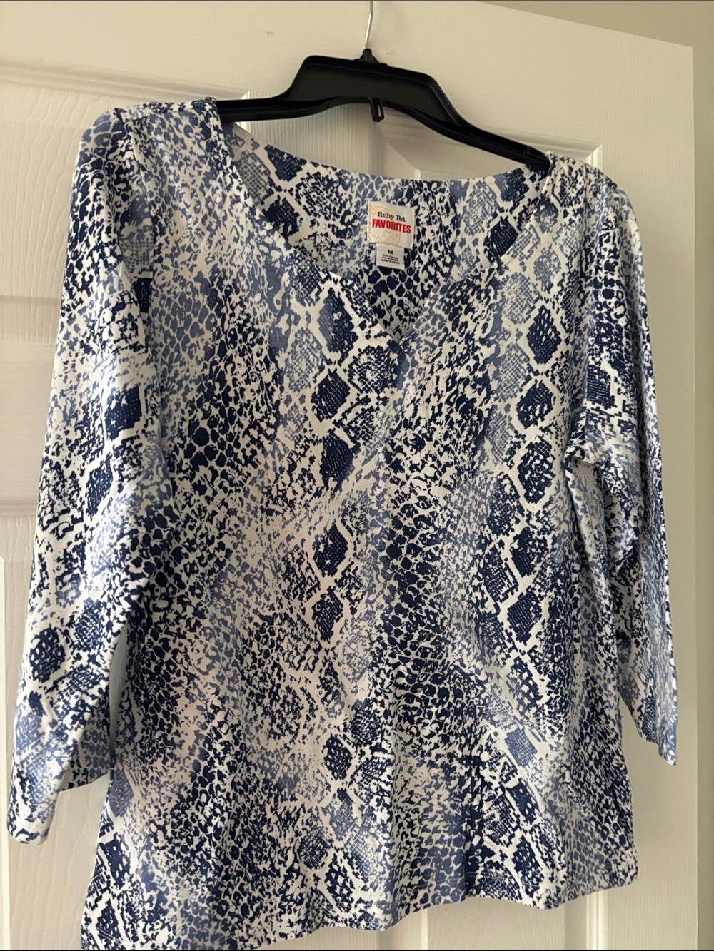 Ruby Rd. Blue & White Snake-Print V-Neck Blouse